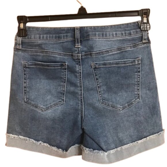 RE generation by Celebrity Pink Distressed Cuffed Mid-Rise Jean shorts Size 3/26 - Picture 4 of 8